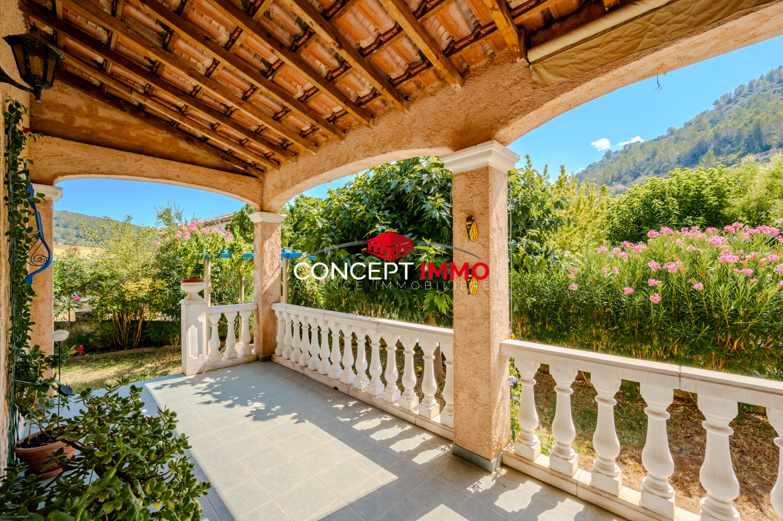 Maison 4 pièces 120 m² · à Solliès-Toucas · 120 m² · 364 000 €